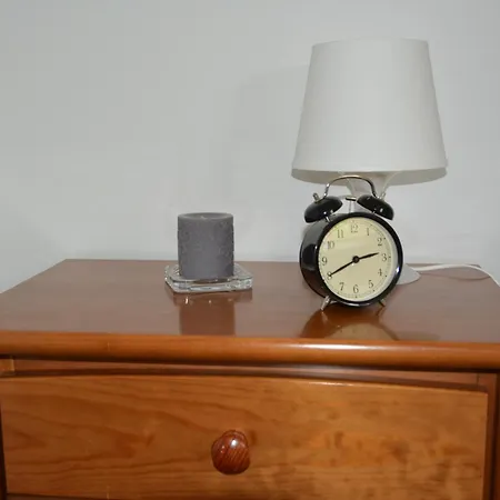 Lovely To Лісабон